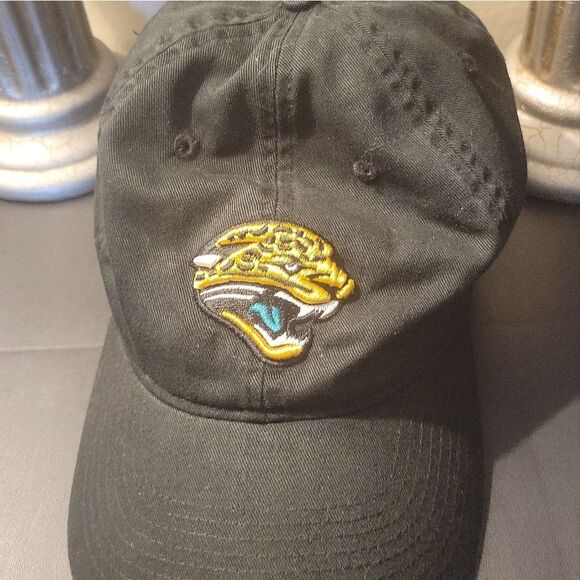 NFL JACKSONVILLE JAGUARS, STRETCH-FIT REEBOK CAP - Picture 7 of 7